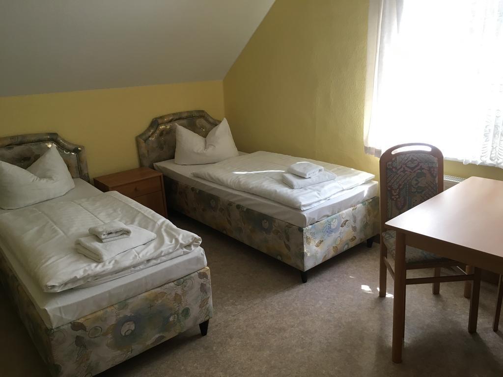Hotel Hopfengrund Arnstadt Esterno foto