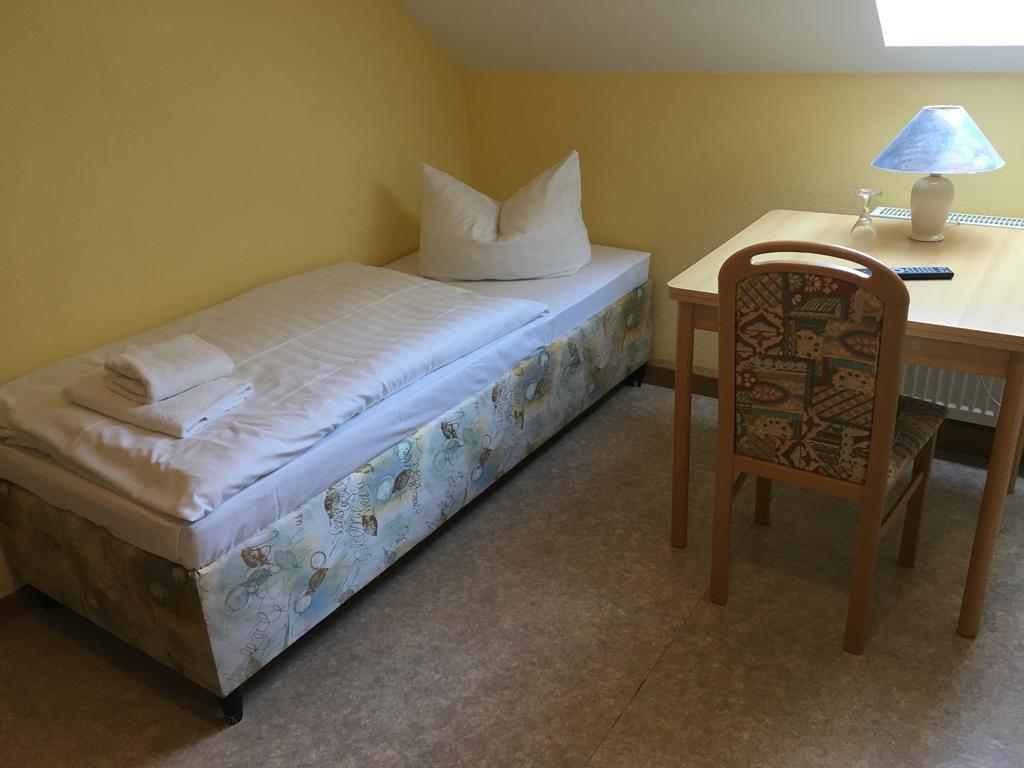 Hotel Hopfengrund Arnstadt Esterno foto