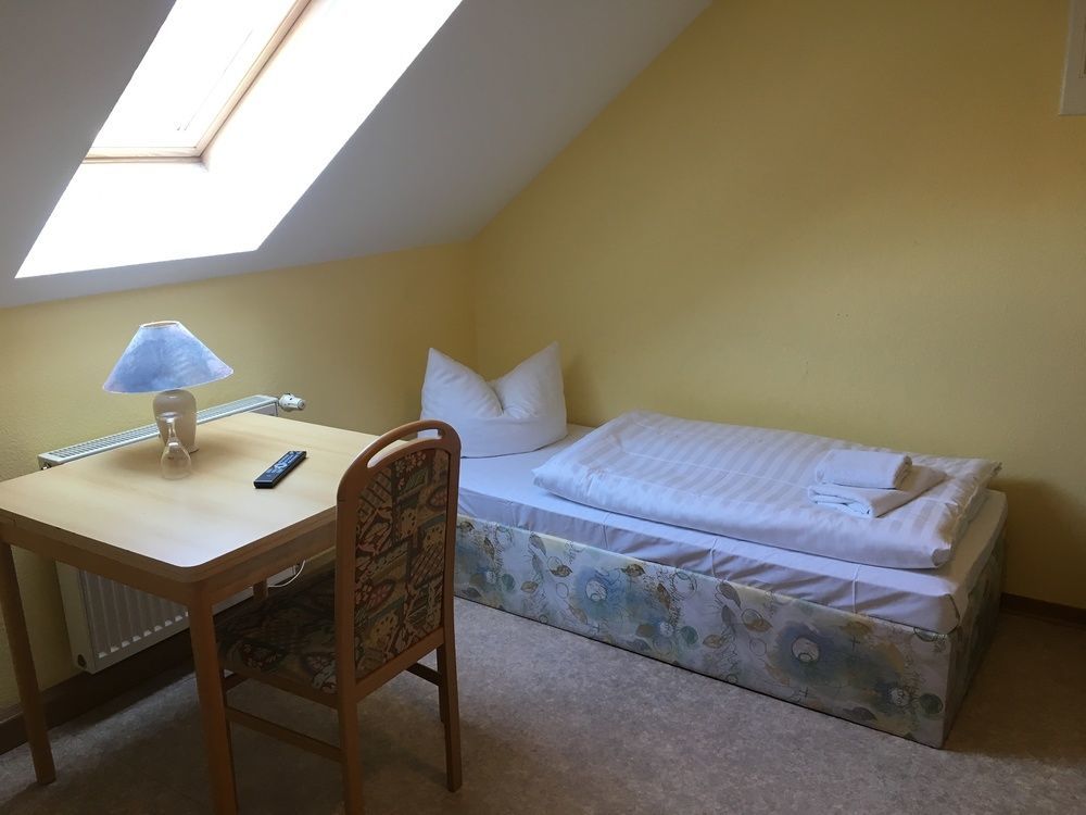 Hotel Hopfengrund Arnstadt Esterno foto
