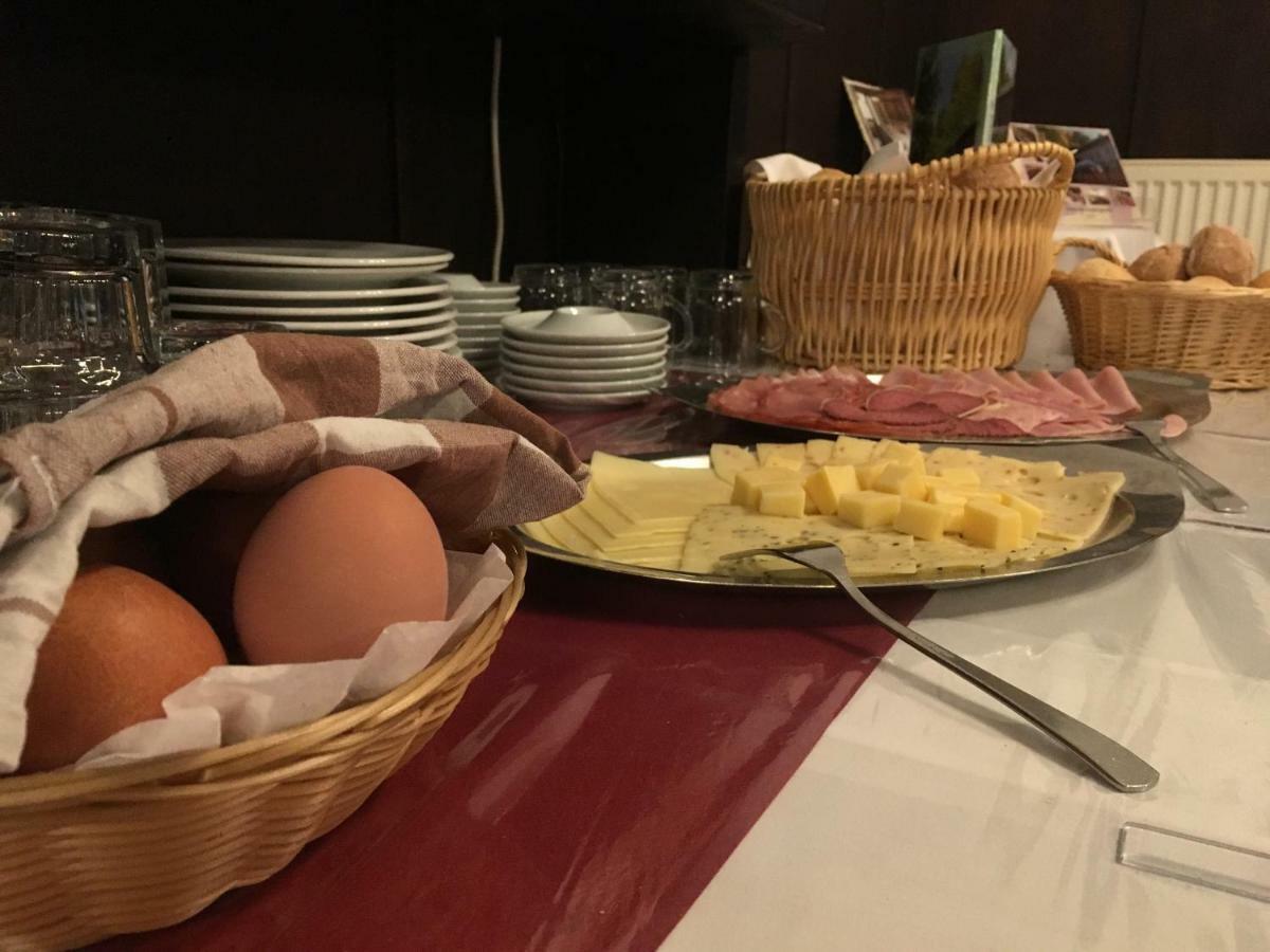 Hotel Hopfengrund Arnstadt Esterno foto