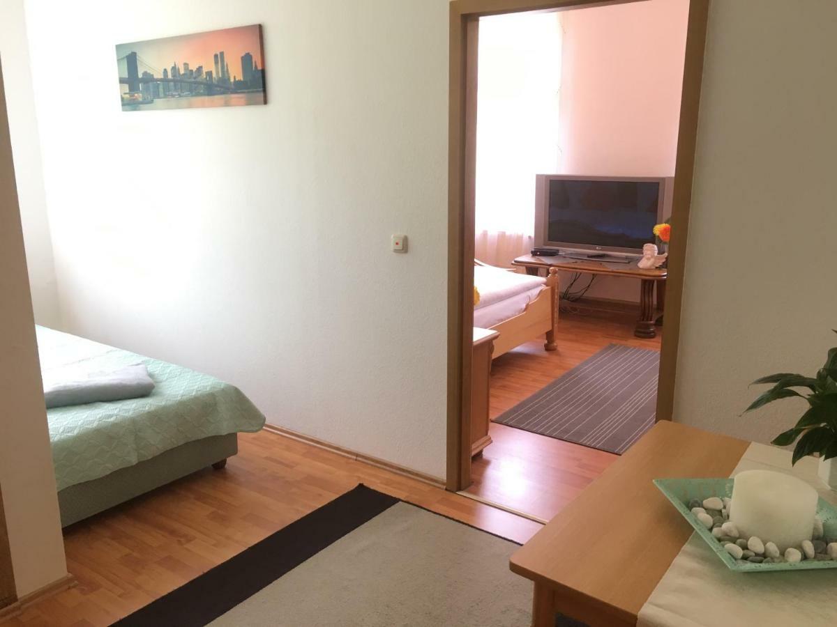 Hotel Hopfengrund Arnstadt Esterno foto