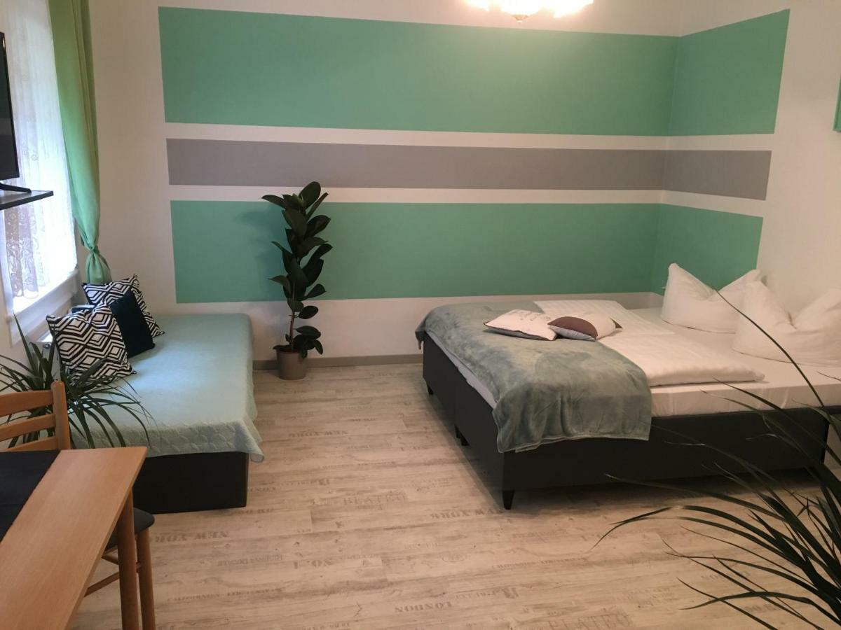 Hotel Hopfengrund Arnstadt Esterno foto