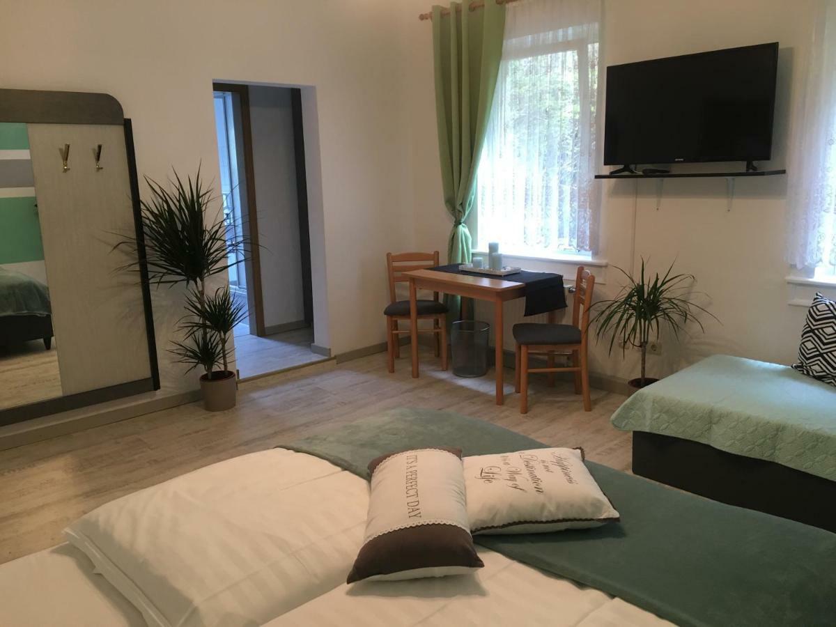 Hotel Hopfengrund Arnstadt Esterno foto