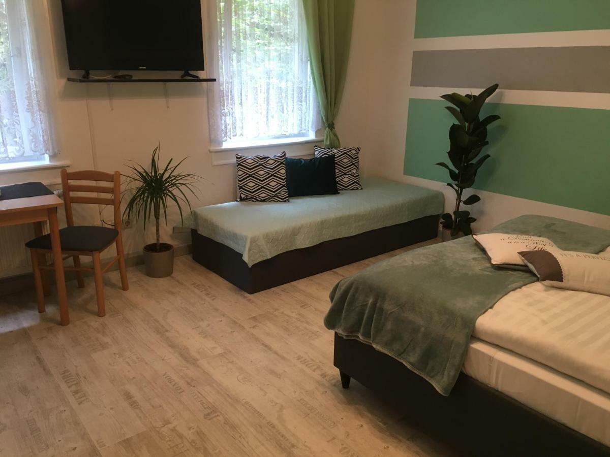 Hotel Hopfengrund Arnstadt Esterno foto